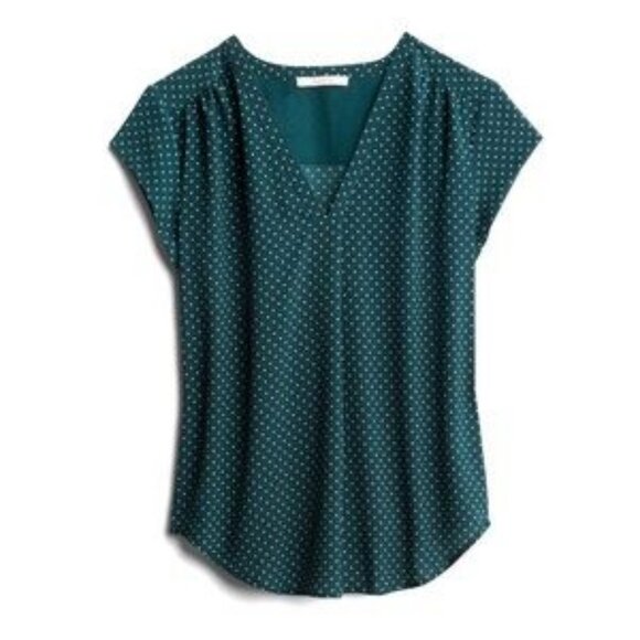 Fun 2 Fun Lillian V-Neck Blouse in Dark Green - Picture 1 of 8